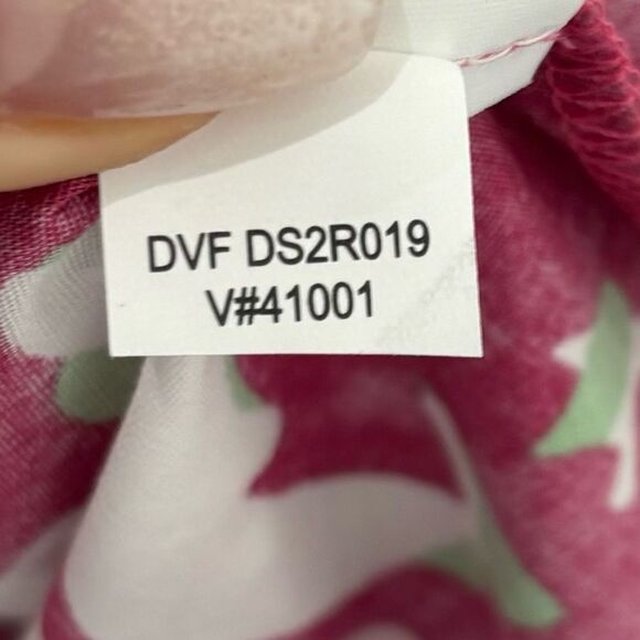 Diane Von Furstenberg Pink and White Midi Dress - Picture 11 of 12